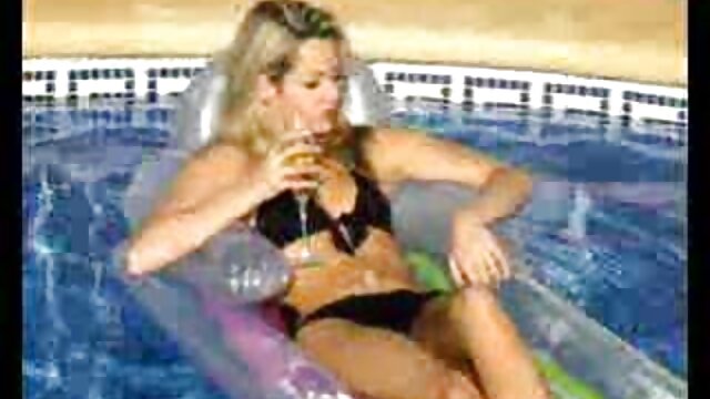 ティーン18歳 av 動画 女子